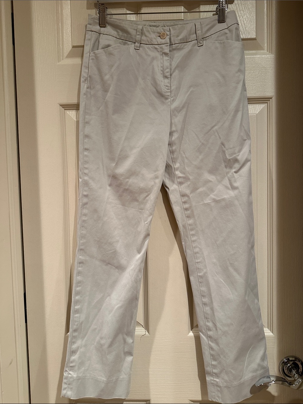 Jones New York Light Gray Straight-Leg Jeans